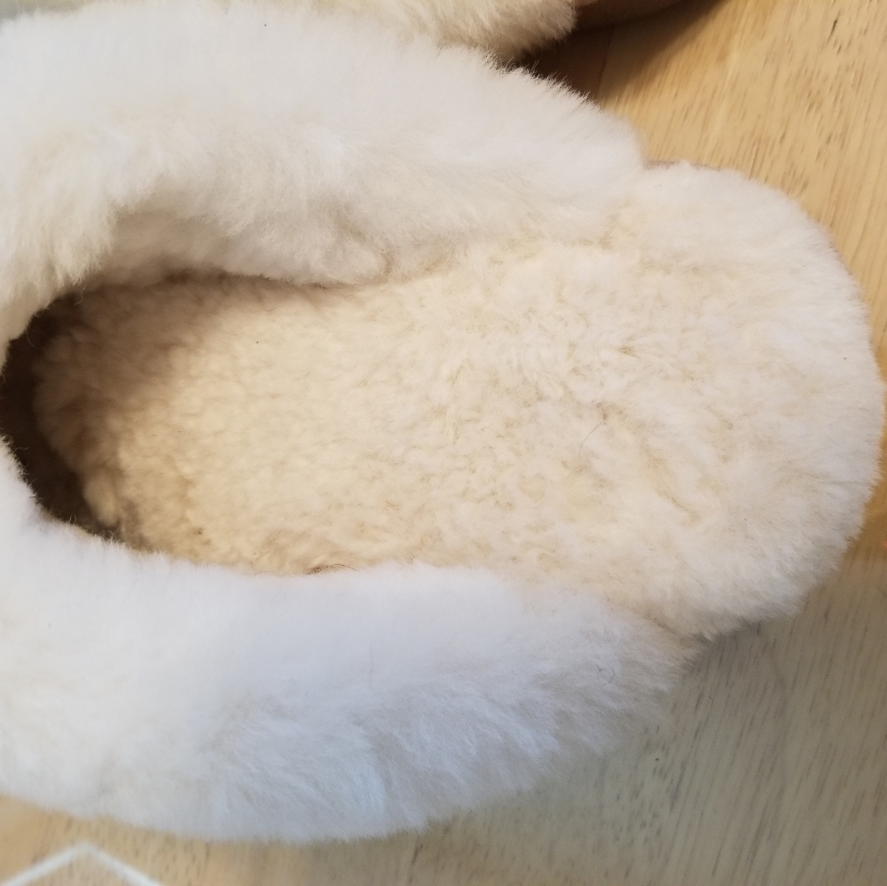 Women's Old Friends Slippers Size 5/6 - Picture 11 of 16